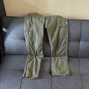 Quiksilver Men's Green Cargo Pants